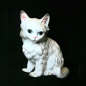 Vintage Lefton China White Ceramic Cat Figurine 5.5"
